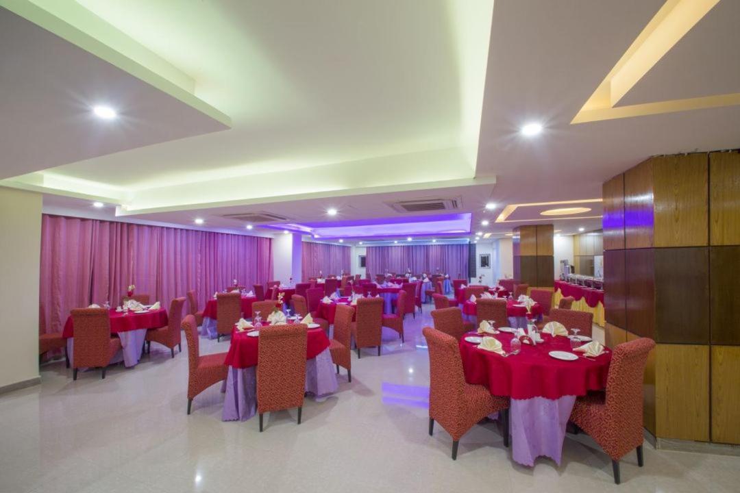 Hotel Mira Garden Sylhet Extérieur photo