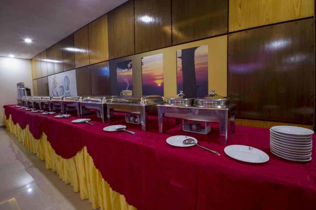 Hotel Mira Garden Sylhet Extérieur photo