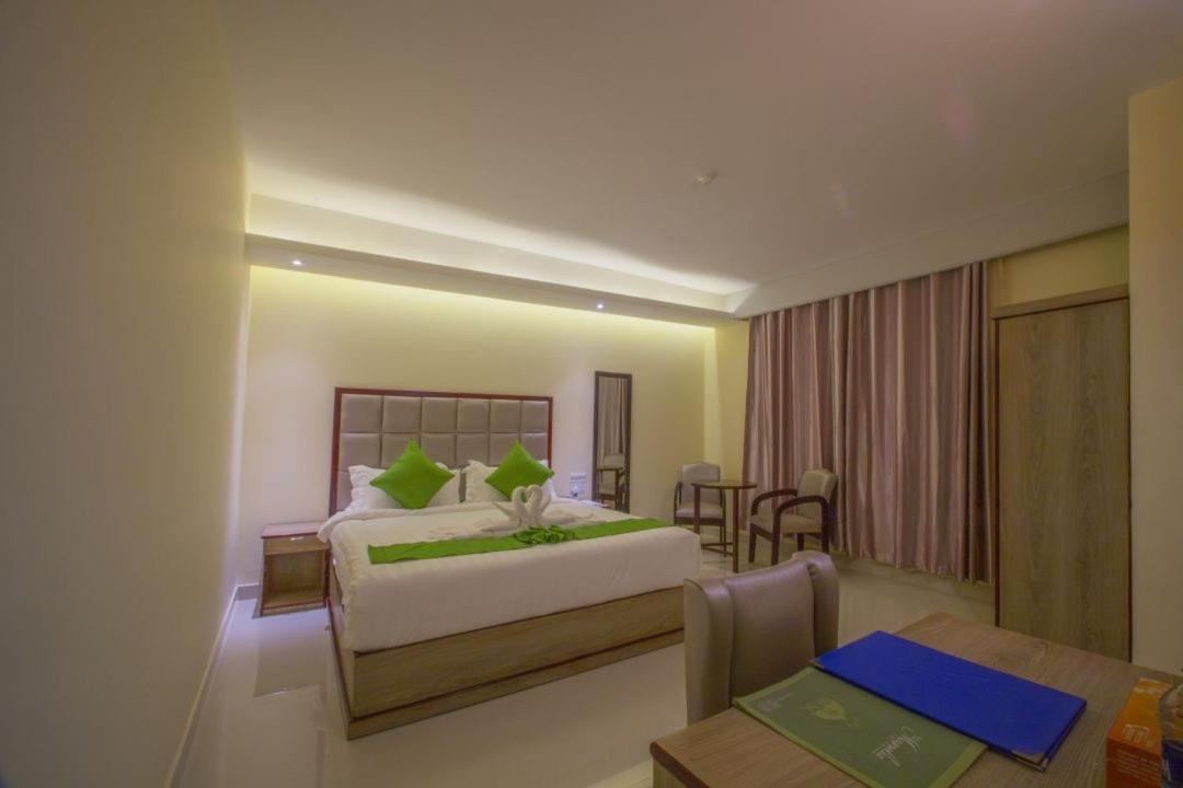 Hotel Mira Garden Sylhet Extérieur photo