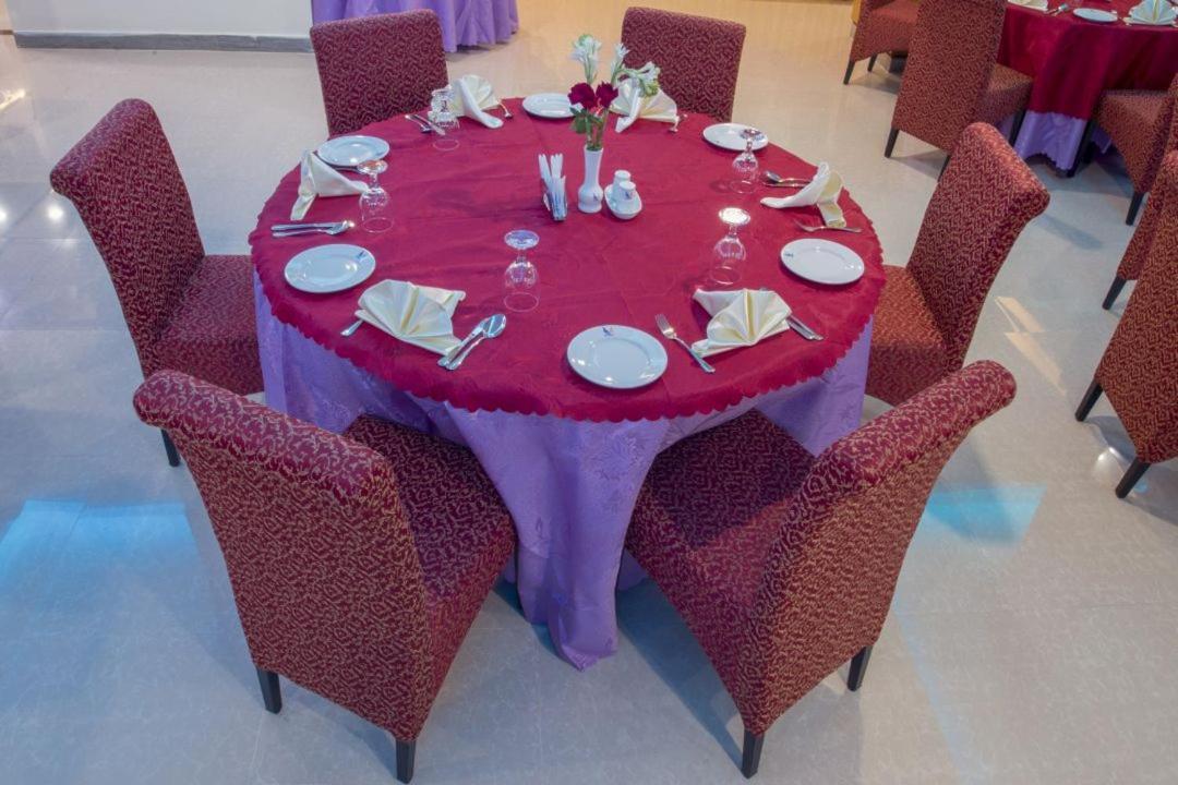 Hotel Mira Garden Sylhet Extérieur photo